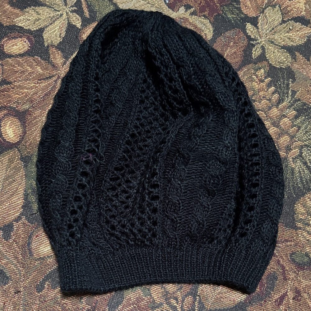~BUNDLE ONLY~Black Knit Cable Beanie Beret